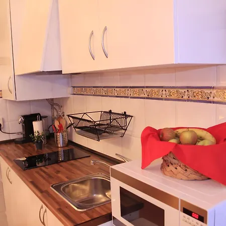 Alfama Story House *